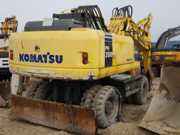 Excavator pe roți Komatsu PW 200 – 7k