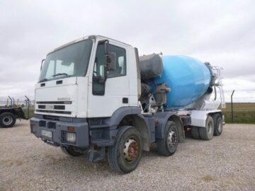 Iveco Eurotakker 380 Cursor, Autobetonieră 8×4, 9 mc