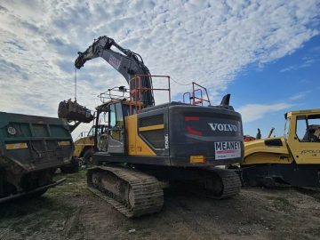 Excavator pe senile Volvo EC 250 EL