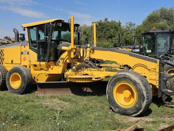 Greder Volvo G930 6X4 cu scarificator